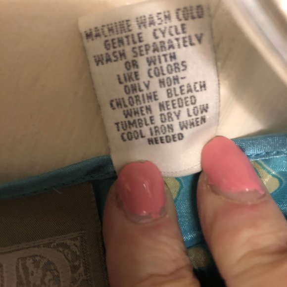 P Intimtes 1X Floral/Tropical Nightgown - Picture 4 of 5